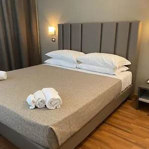 *** Hotel Golden Italy